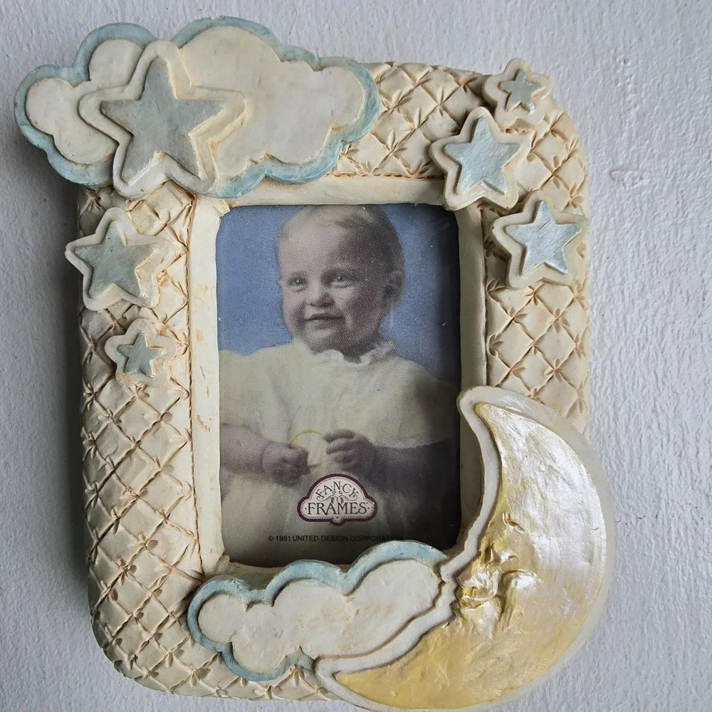 Vintage 1991 Celestial Baby Picture Frame 3D 2x2.5 Inch Sweet Dreams Whimsical